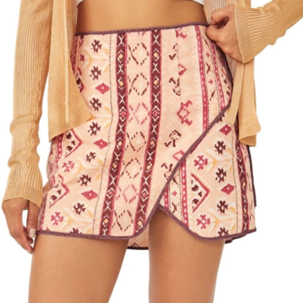 Free People Skirt Beige Aztec Pattern Cleo Printed Wrap Skirt Sz 12 NWT